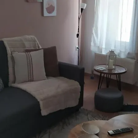 דירה αρσινόη 4 אראחובה